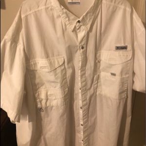 Columbia Men’s White Fishing Shirt